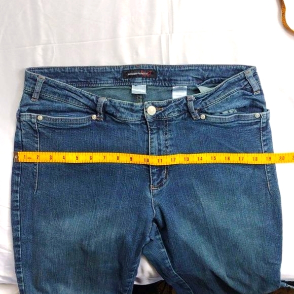 Vintage On n est pas des Anges Wide Pocket Flare Bottom High Rise Jeans - Picture 3 of 14